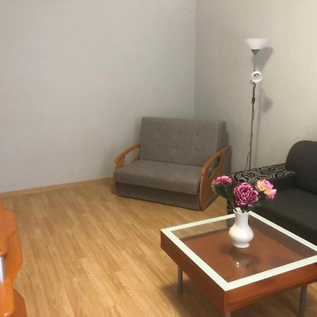 Apartman Bea, Snp 12 ヴェルキー・クリチーシュ エクステリア 写真