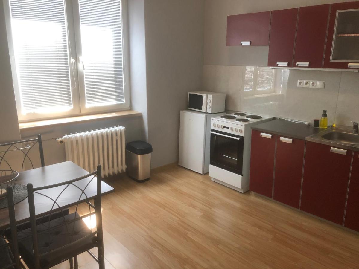 Apartman Bea, Snp 12 ヴェルキー・クリチーシュ エクステリア 写真