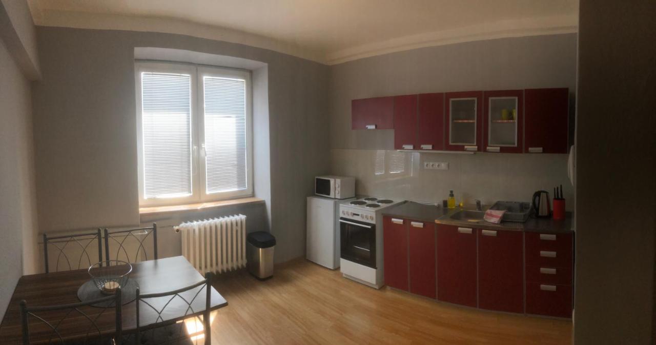Apartman Bea, Snp 12 ヴェルキー・クリチーシュ エクステリア 写真