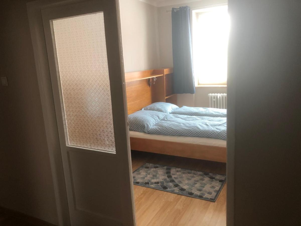 Apartman Bea, Snp 12 ヴェルキー・クリチーシュ エクステリア 写真