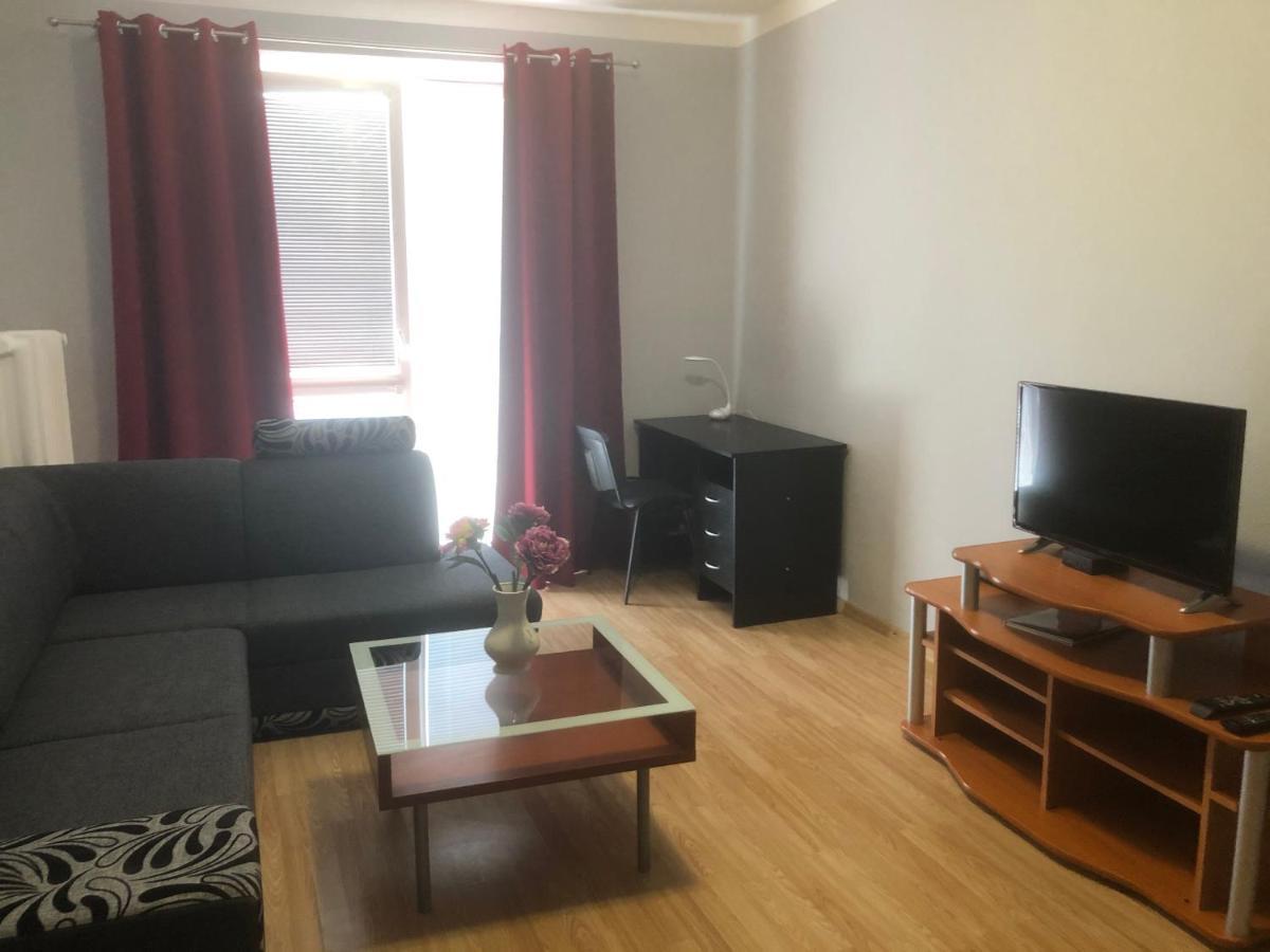 Apartman Bea, Snp 12 ヴェルキー・クリチーシュ エクステリア 写真